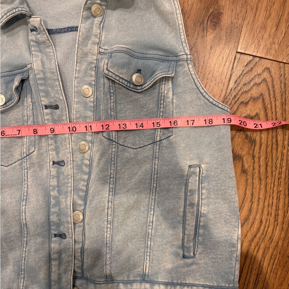 Z Supply Sky Blue Denim Vest - Picture 5 of 6